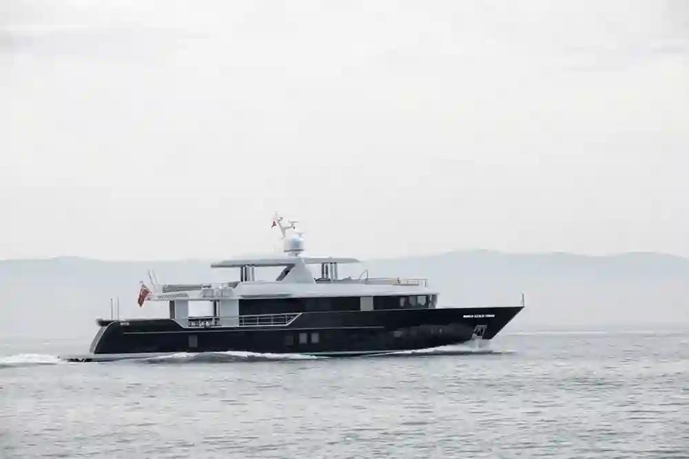 Alpha Custom Yachts Alfresco 125 For Sale