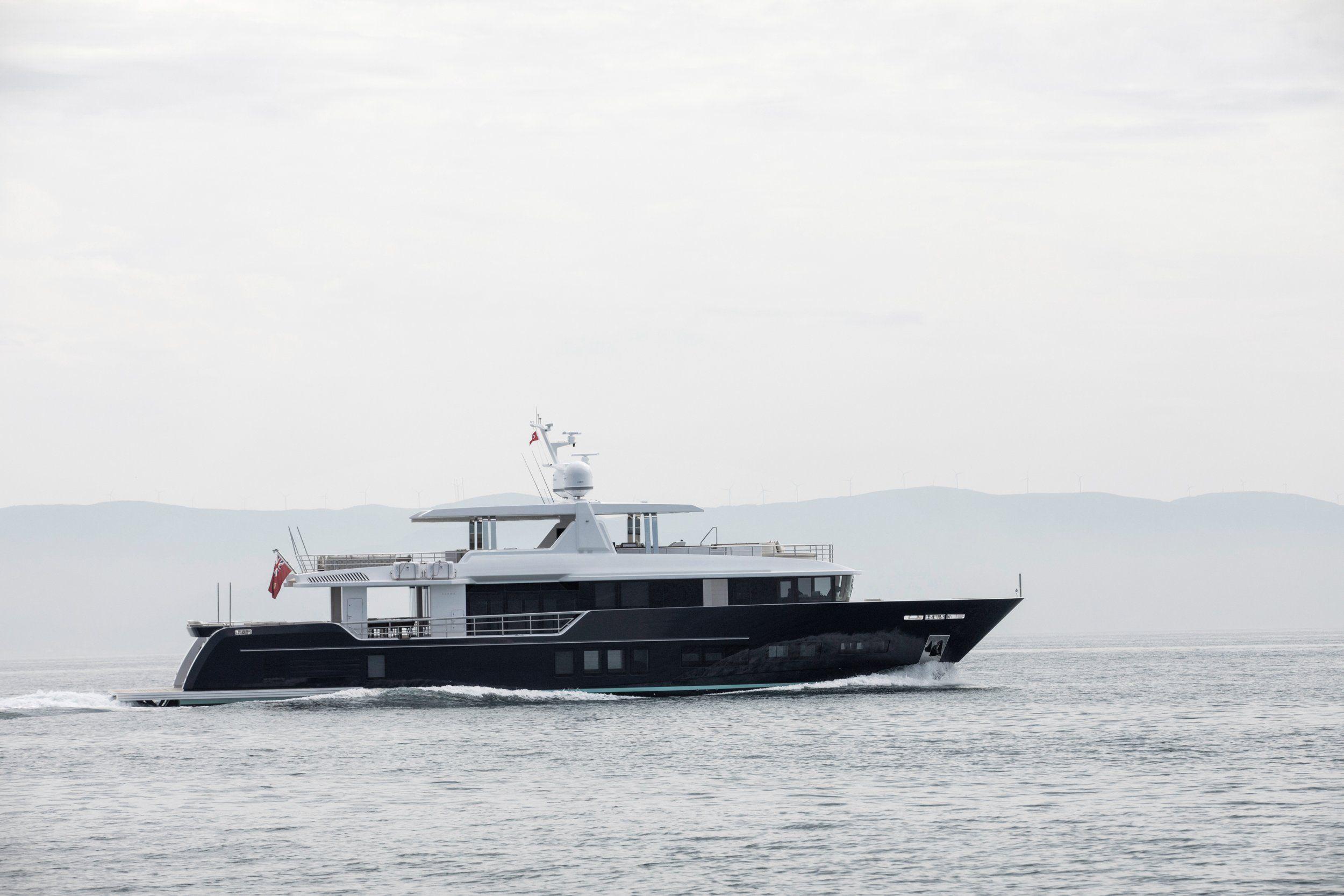 Alpha Custom Yachts Alfresco 125 For Sale