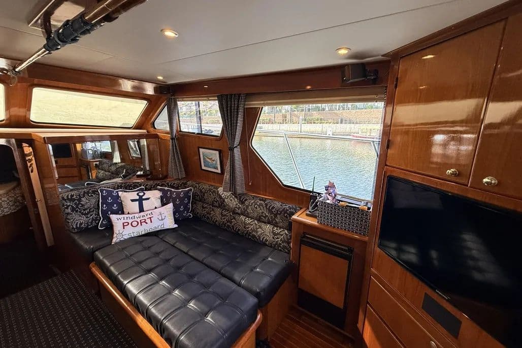 2003 Mikelson 43 Sportfisher à vendre à Ventura, California Motor Yacht 5