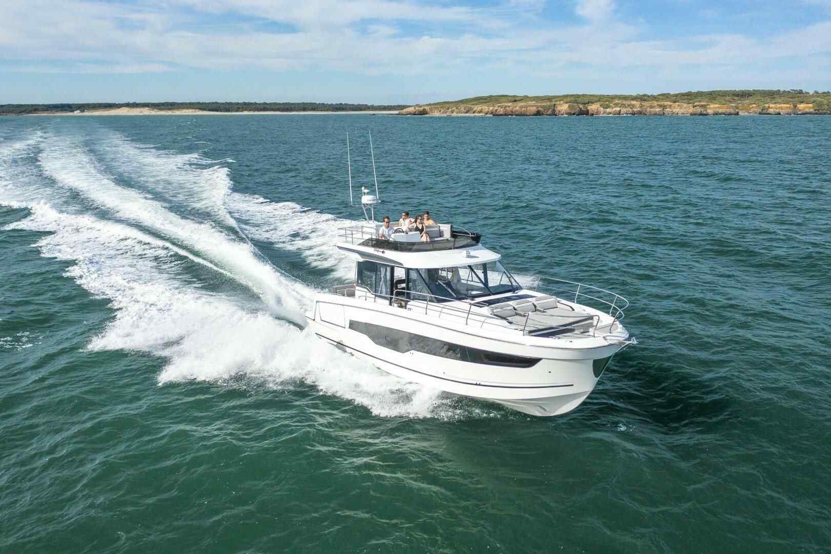 Yacht