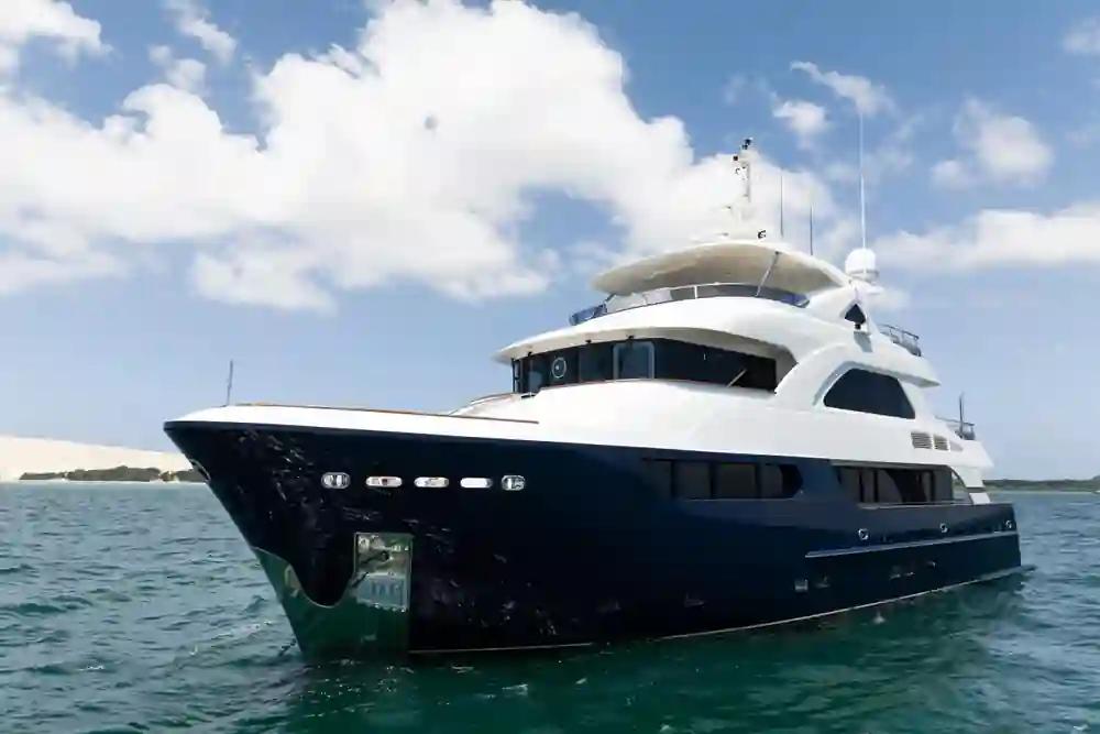 Jade Yachts 95' For Sale