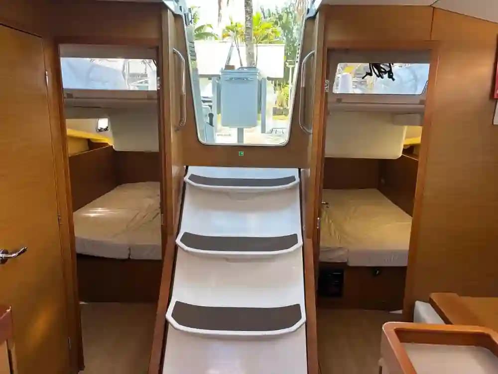 Jeanneau Sun Odyssey 440 for Sale