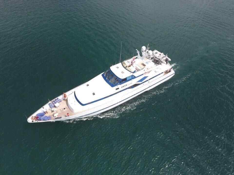 Yacht