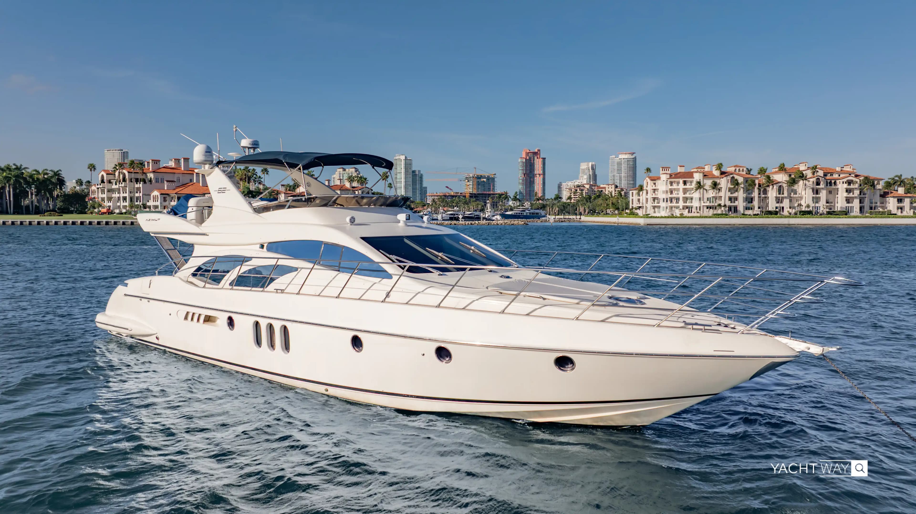 2007 Azimut 62 Evolution Yacht for Sale in Miami, Florida Flybridge