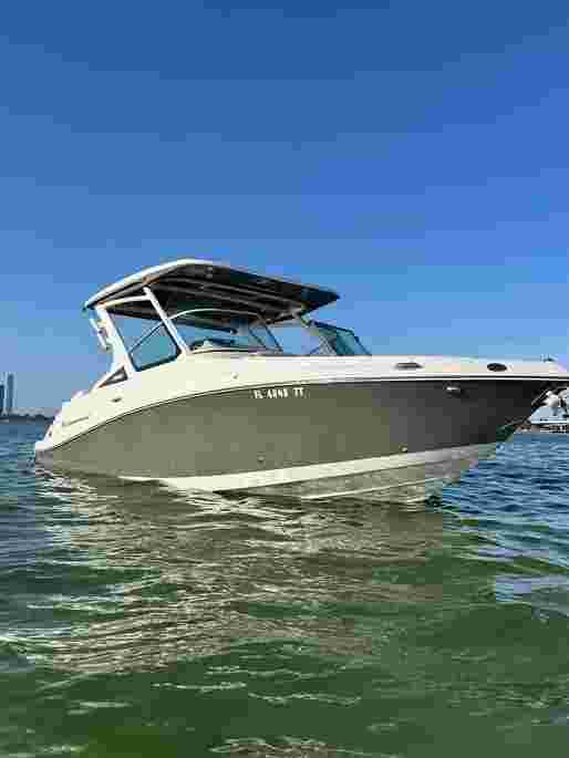 2024 Crownline 260 DC