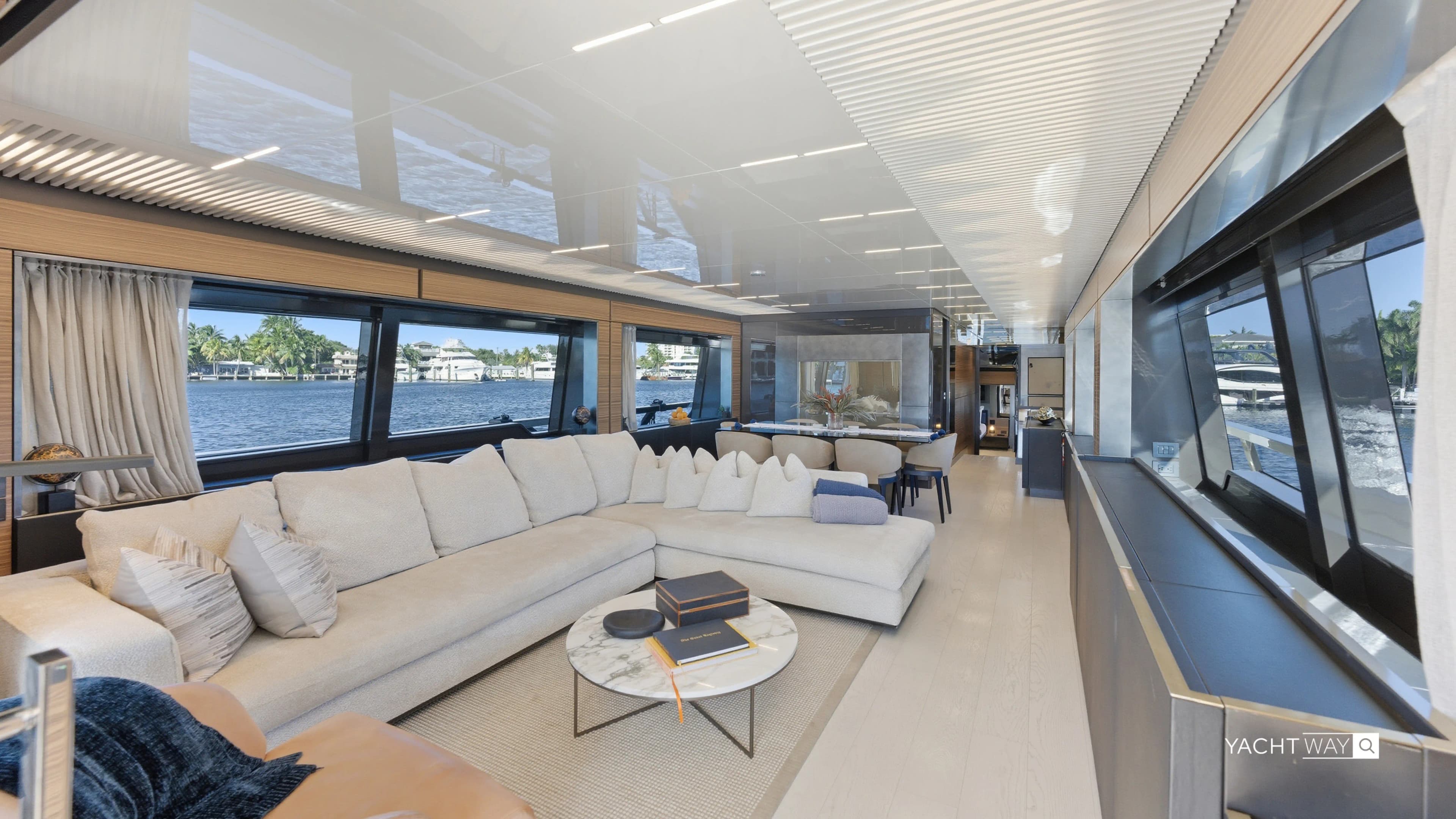 Ferretti Yachts 920 zum Verkauf