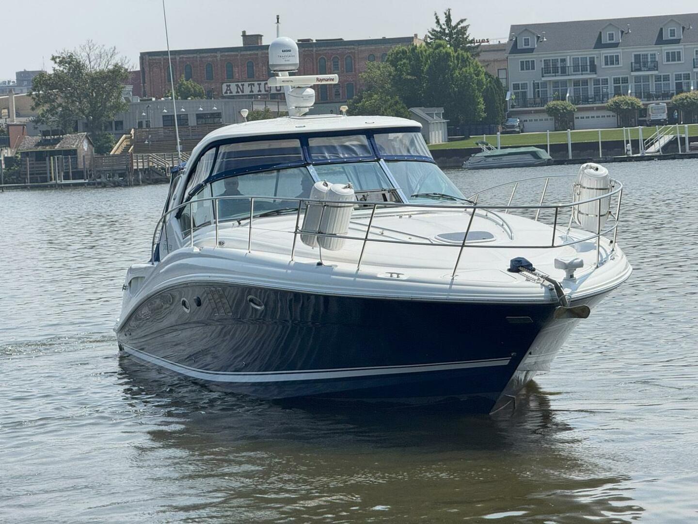 Sea Ray Sundancer 44 For Sale