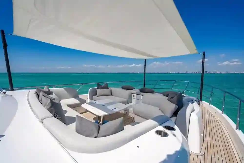 2024 Azimut Fly 78 for Sale in Miami, Florida Flybridge 4