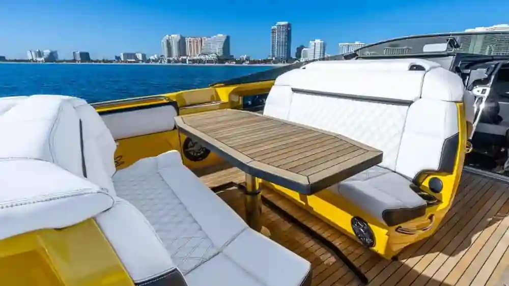 2021 Nor-Tech 460 Flyer Sold in Key Largo, Florida Motor Yacht 3