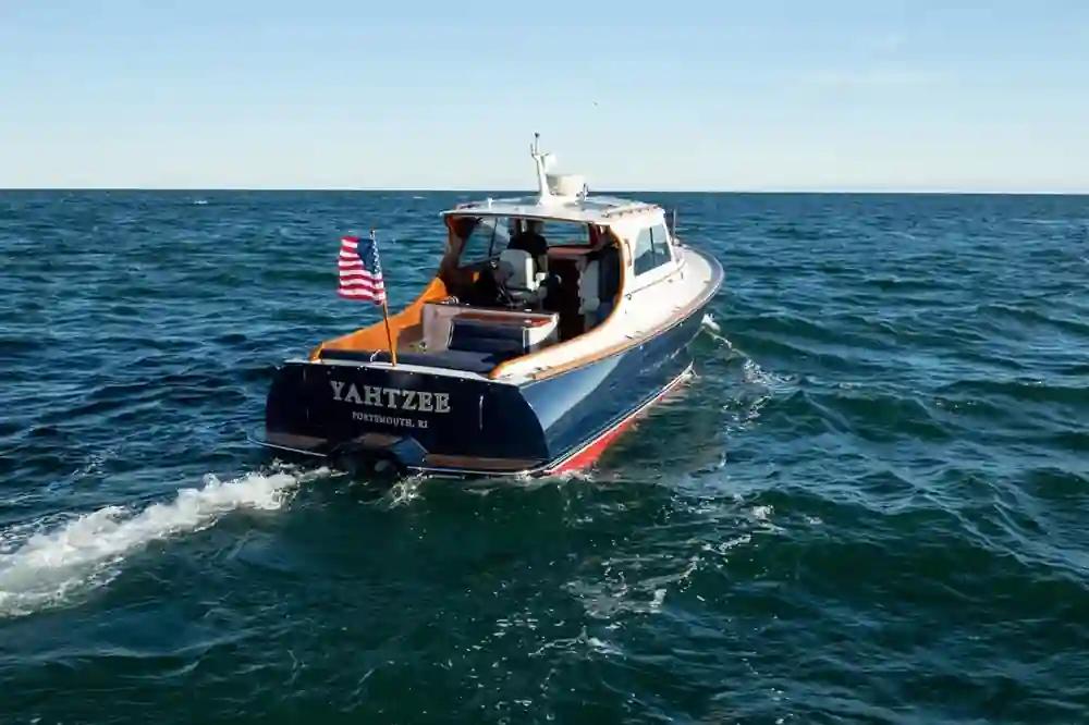 Hinckley Yachts Picnic Boat 36 EP For Sale