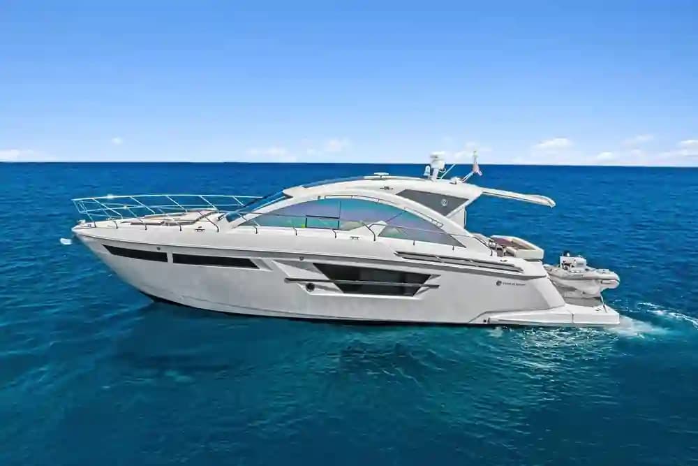 Cruisers Yachts 54 Cantius te koop