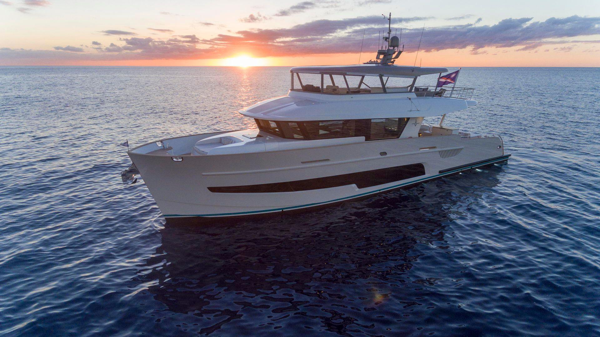 LeVen Yachts 90 Flybridge For Sale