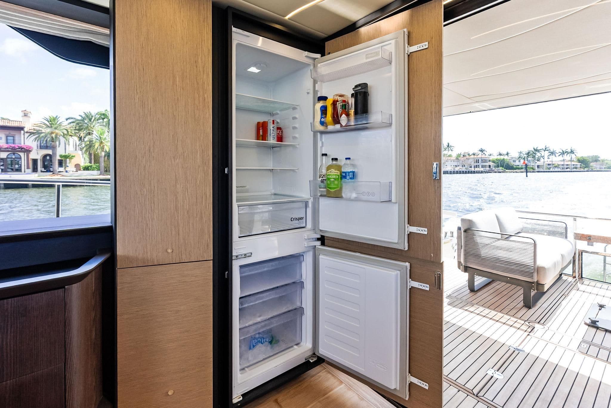2023 Absolute 52 FLY for Sale in Fort Lauderdale, Florida Flybridge 1