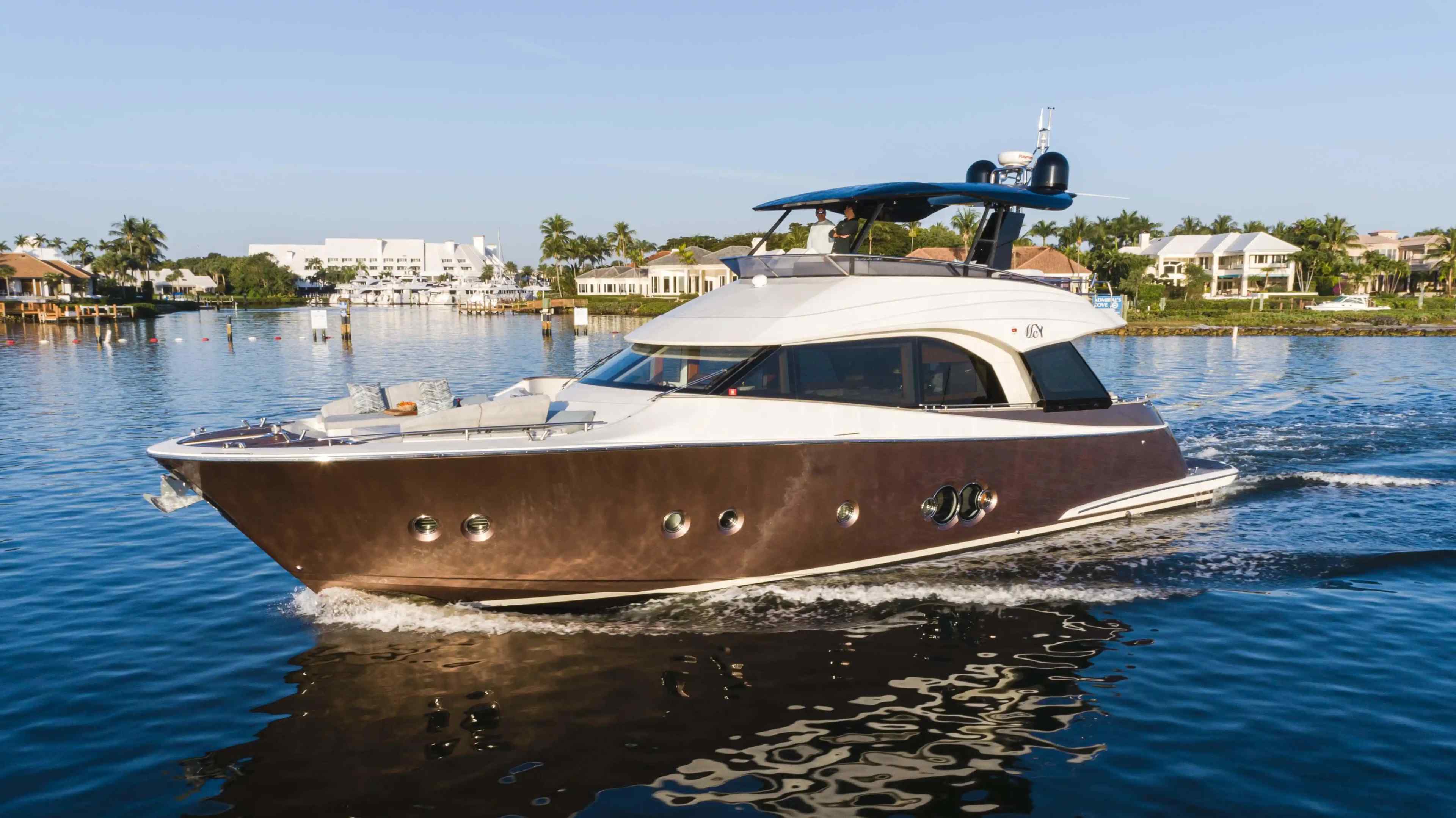 Yacht
