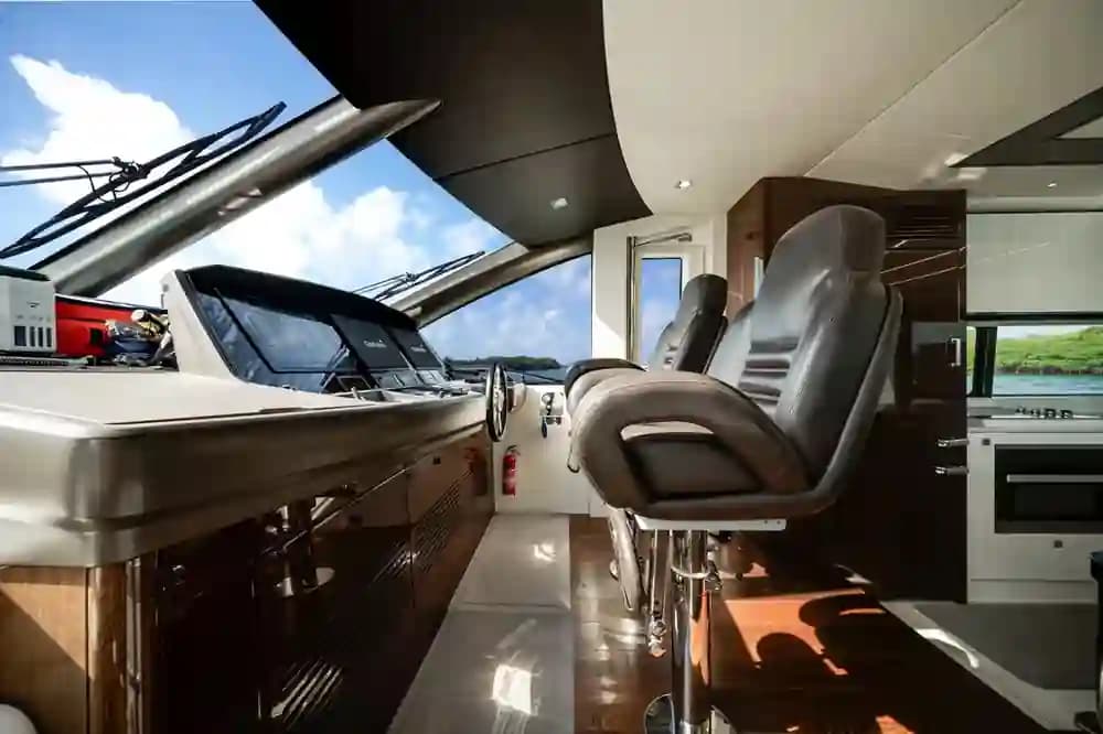 2019 Sunseeker 76 Yacht for Sale in Aventura, Florida Flybridge 3