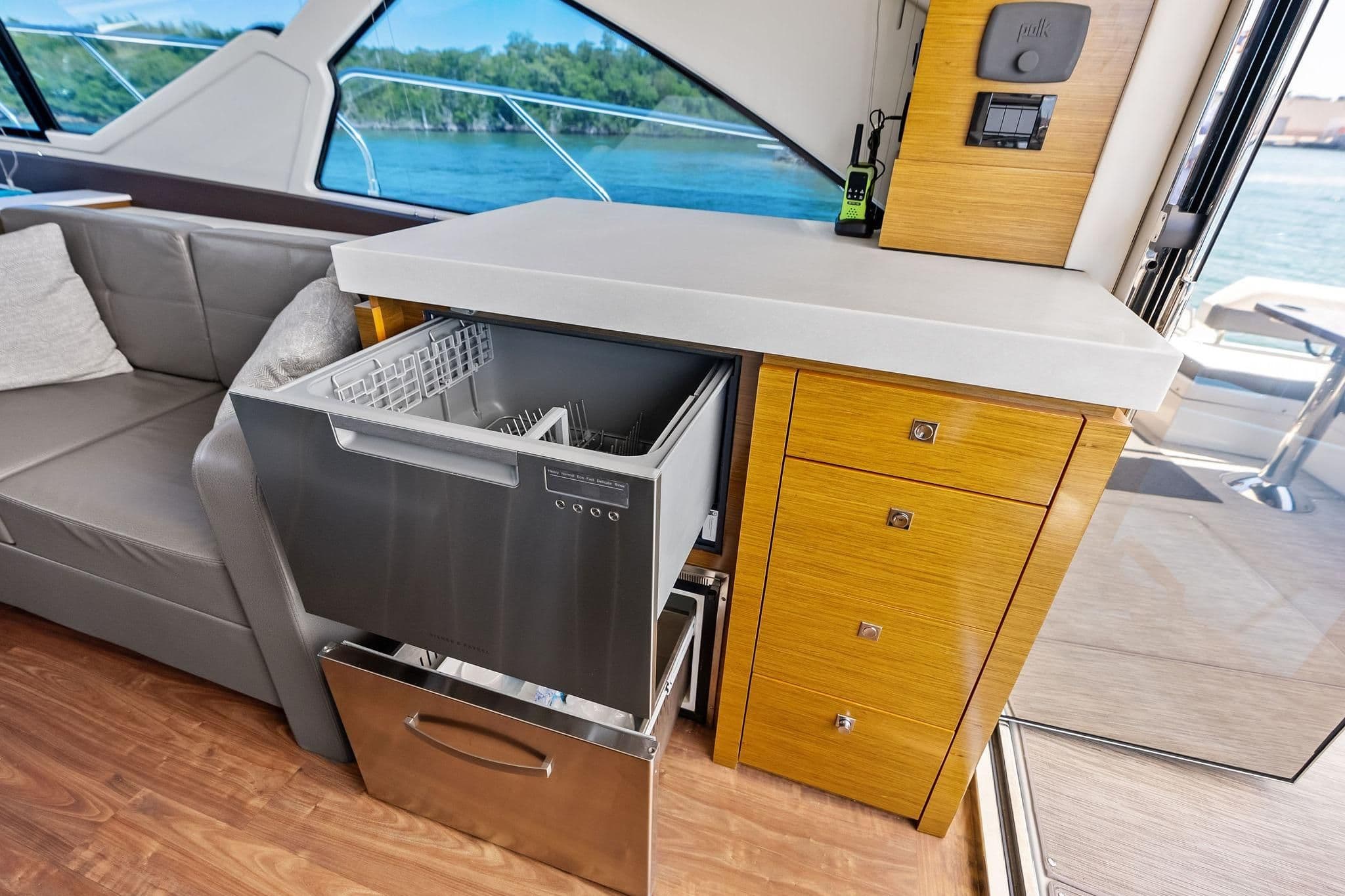 Cruisers Yachts 54 Cantius in vendita