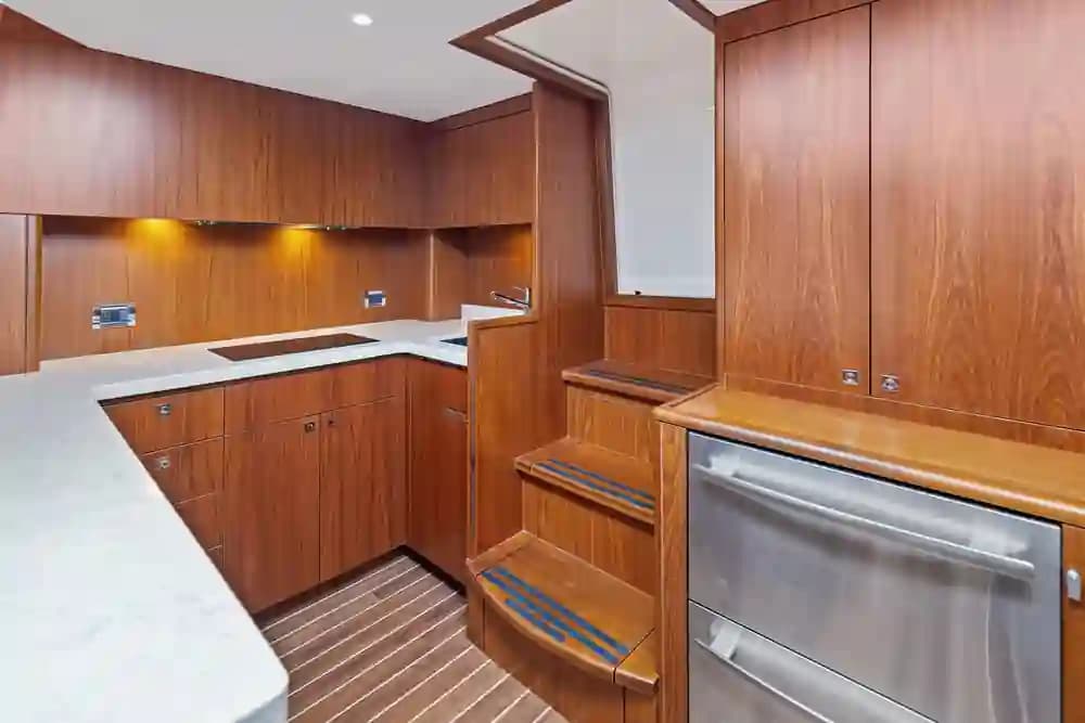 2016 Hatteras GT45X zum Verkauf in Stuart, Florida Express Cruiser 2