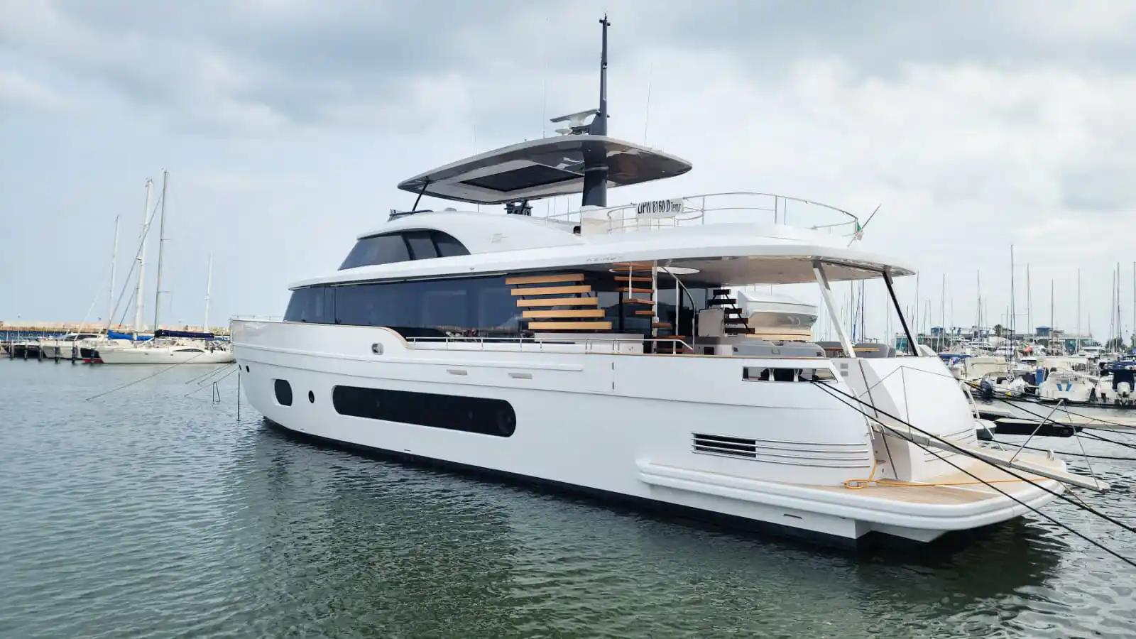 Azimut Magellano 25M For Sale