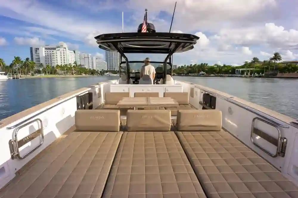 2019 Pardo Yachts P43 Sold in Miami, Florida Walk-around Boats 3