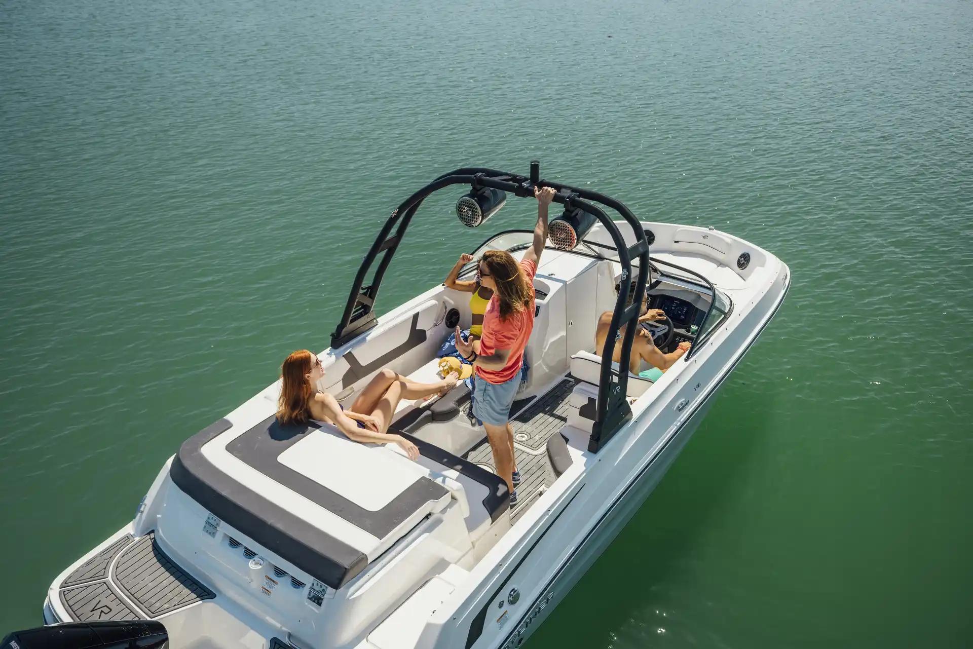 Bayliner VR6 Outboard For Sale