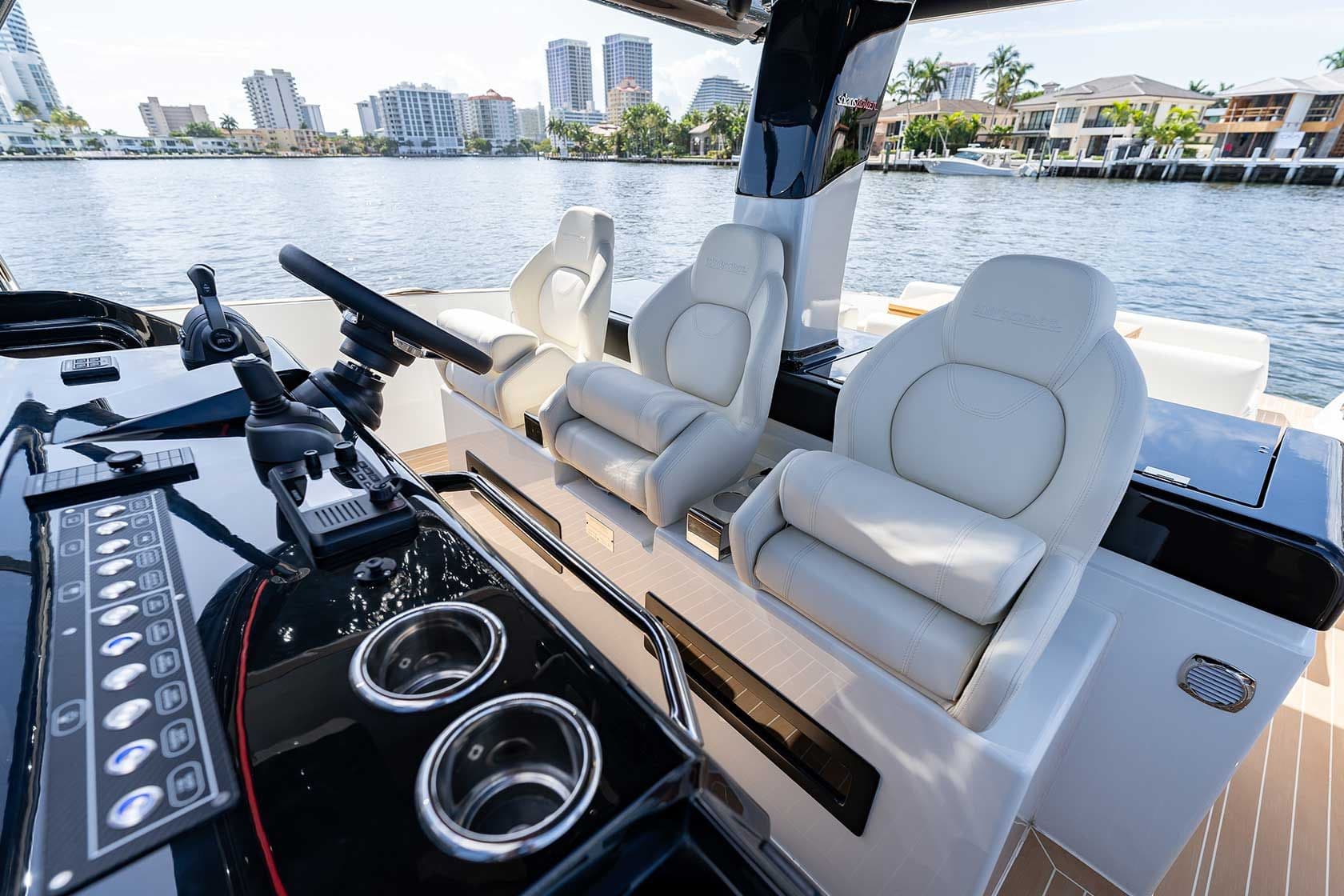 2025 Solaris Power 44 Open a la venta en Fort Lauderdale, Florida Day Boats 5