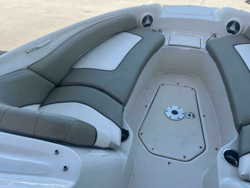 2007 Sea Ray 240 Sundeck for Sale in Gulfport, Florida Bowrider 3