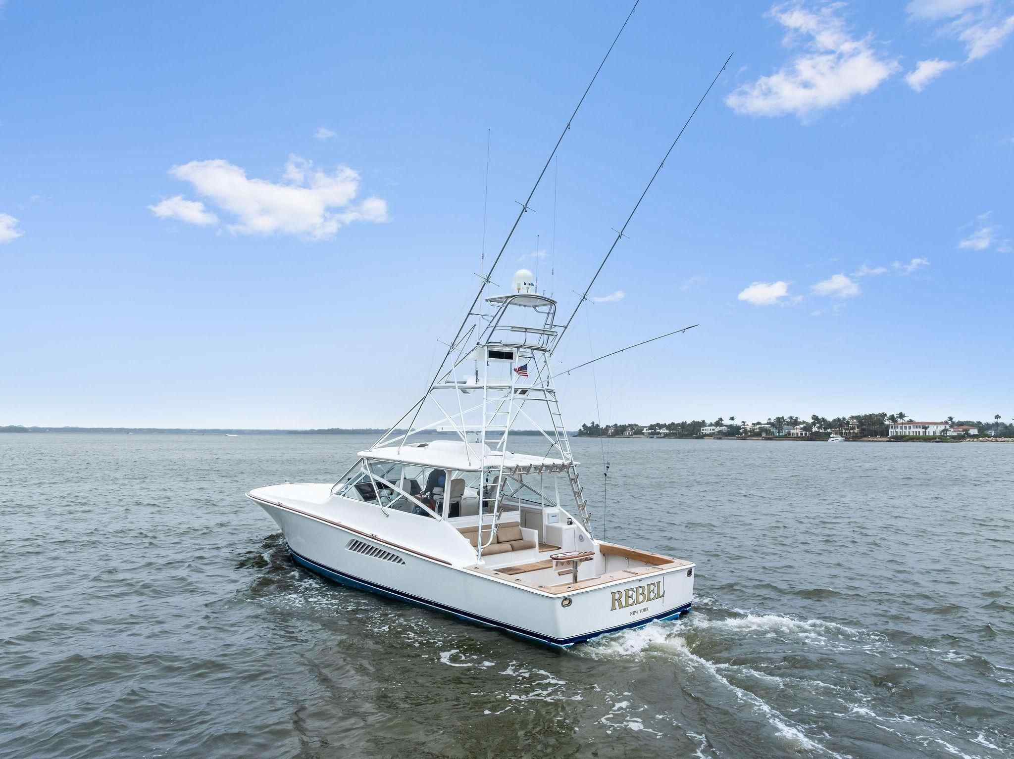 Yacht