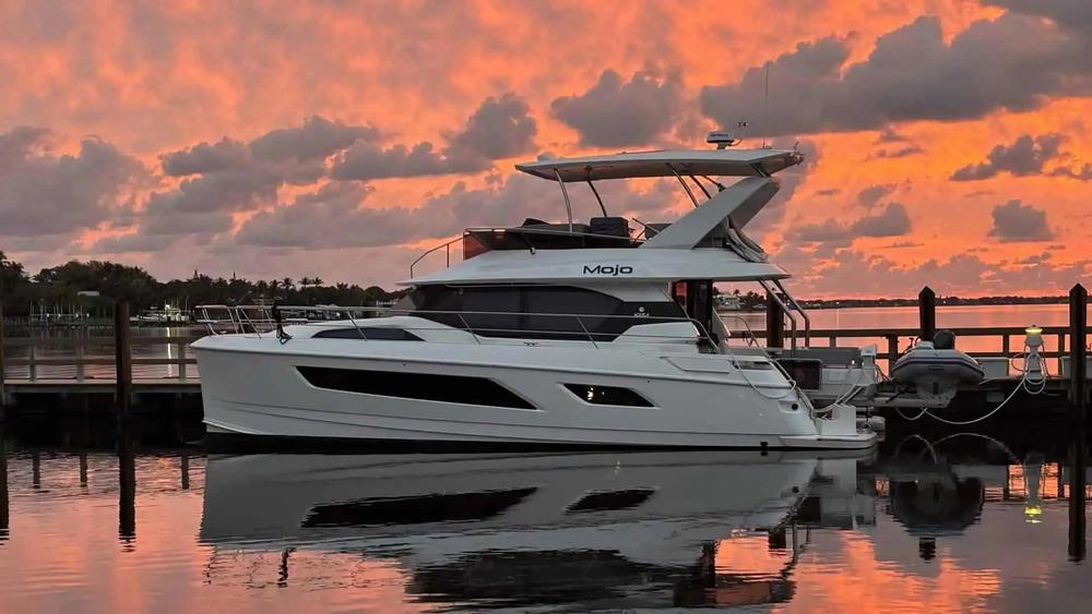 2020 Aquila 44 Yacht