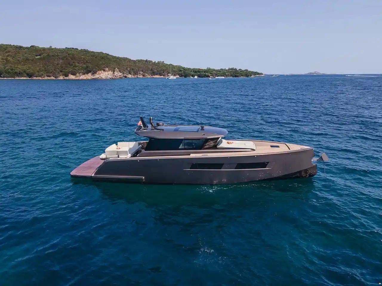 Pardo Yachts GT52 For Sale
