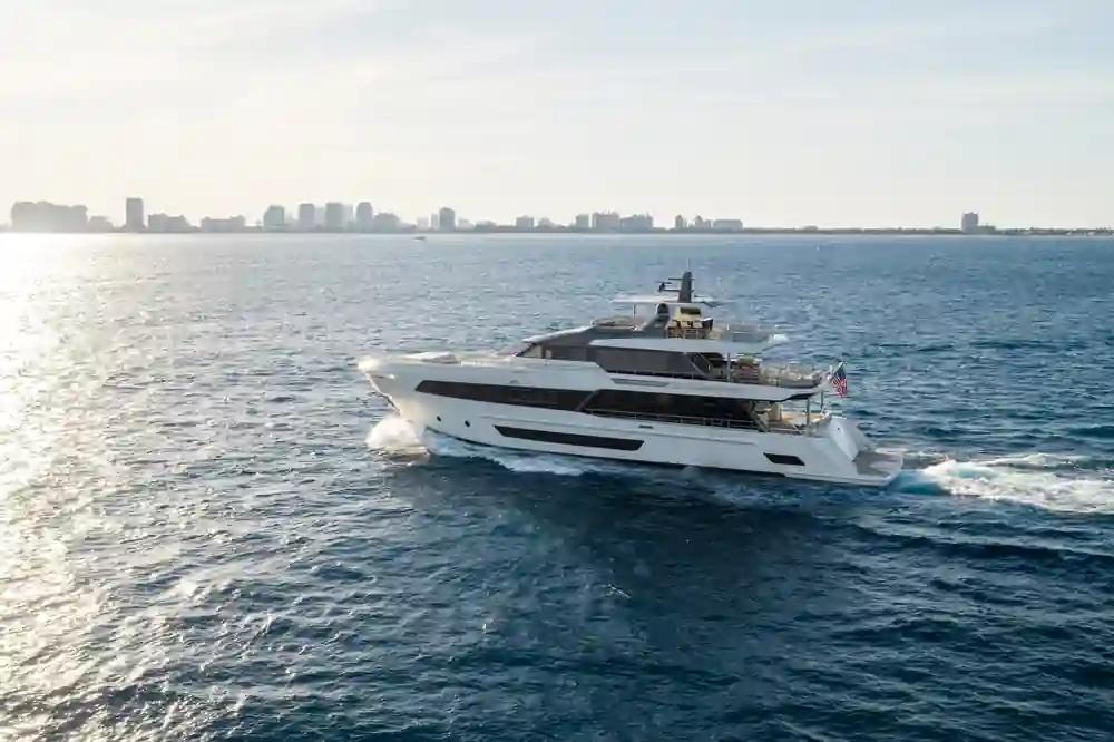 Ocean Alexander 35P in vendita