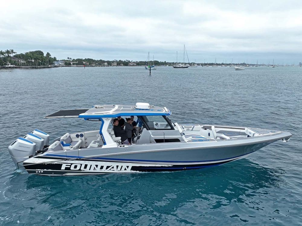 Fountain Powerboats 38SCX for Sale