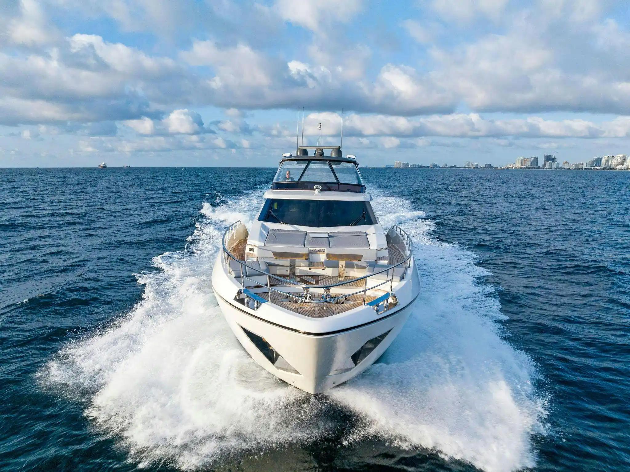 Ferretti Yachts 920 For Sale