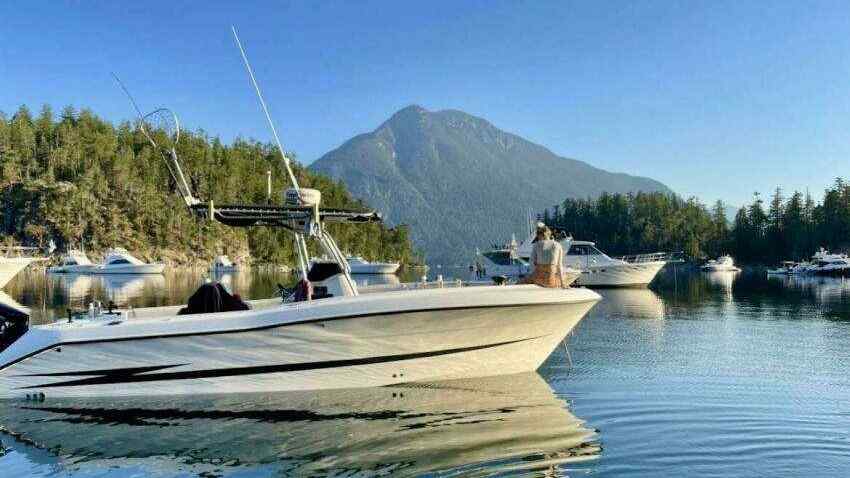 Yacht