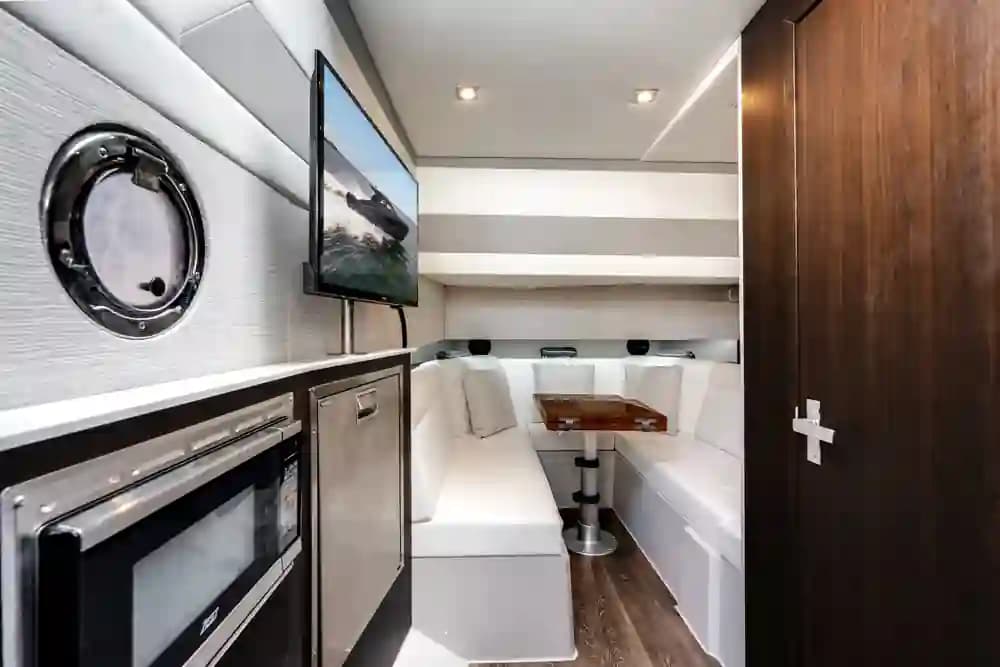 2023 Cruisers Yachts 42 GLS OB a la venta en Miami, Florida Bowrider 4
