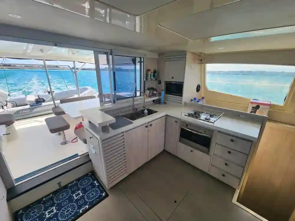 2016 Leopard Catamarans 51 Powercat zum Verkauf in Marsh Harbour, BS Power Catamarans 2