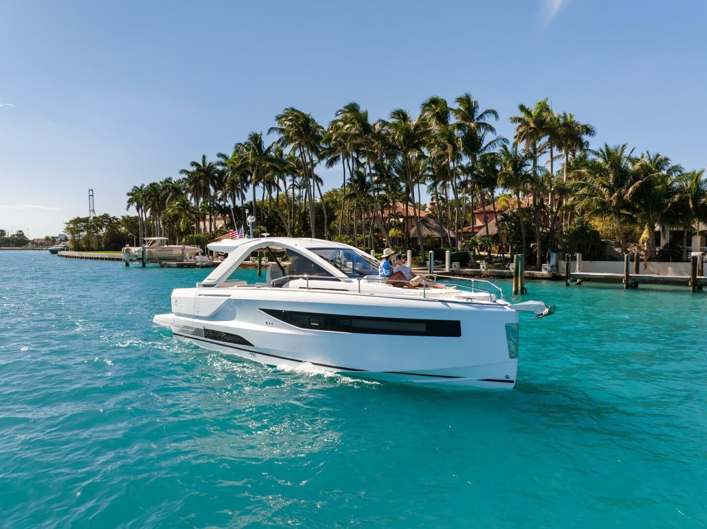 Jeanneau DB/37 OB for Sale