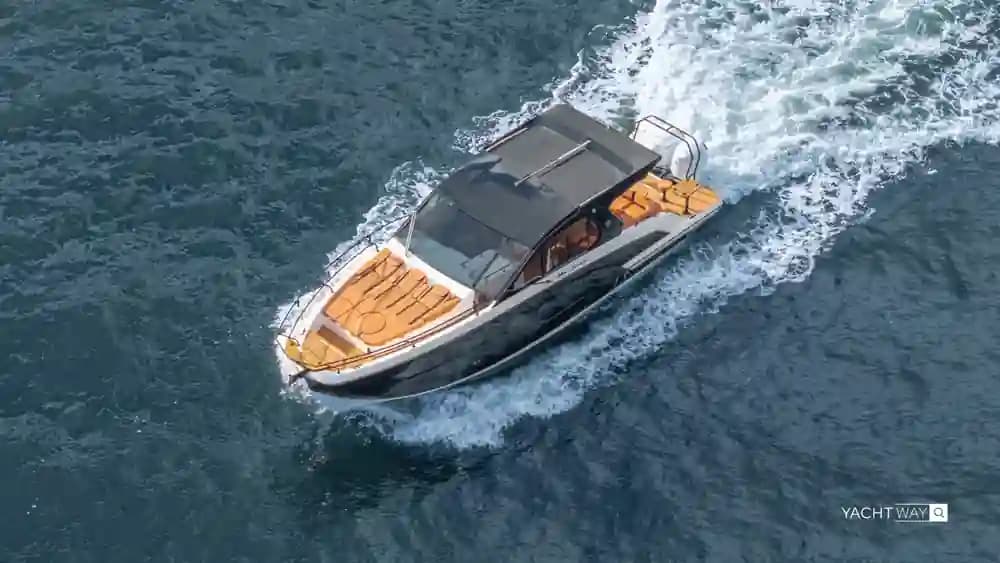 2026 Hanover Yachts 387 te koop in Fort Lauderdale, Florida Motor Yacht 3