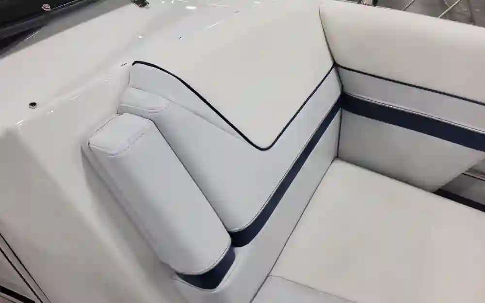 2025 Formula Boats 310 Bowrider for Sale in Aventura, Florida Bowrider 3