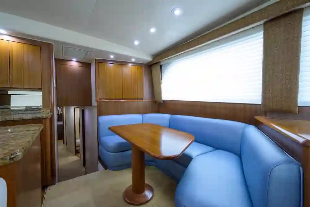 Viking Yacht 61 Convertible a la venta