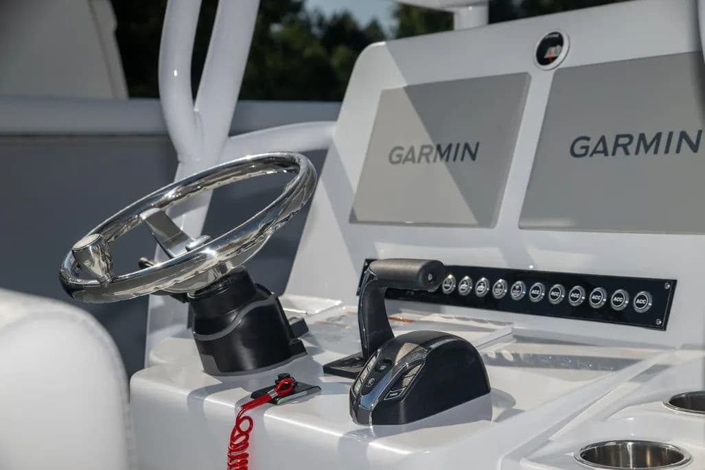 Contender 26 Bay à vendre