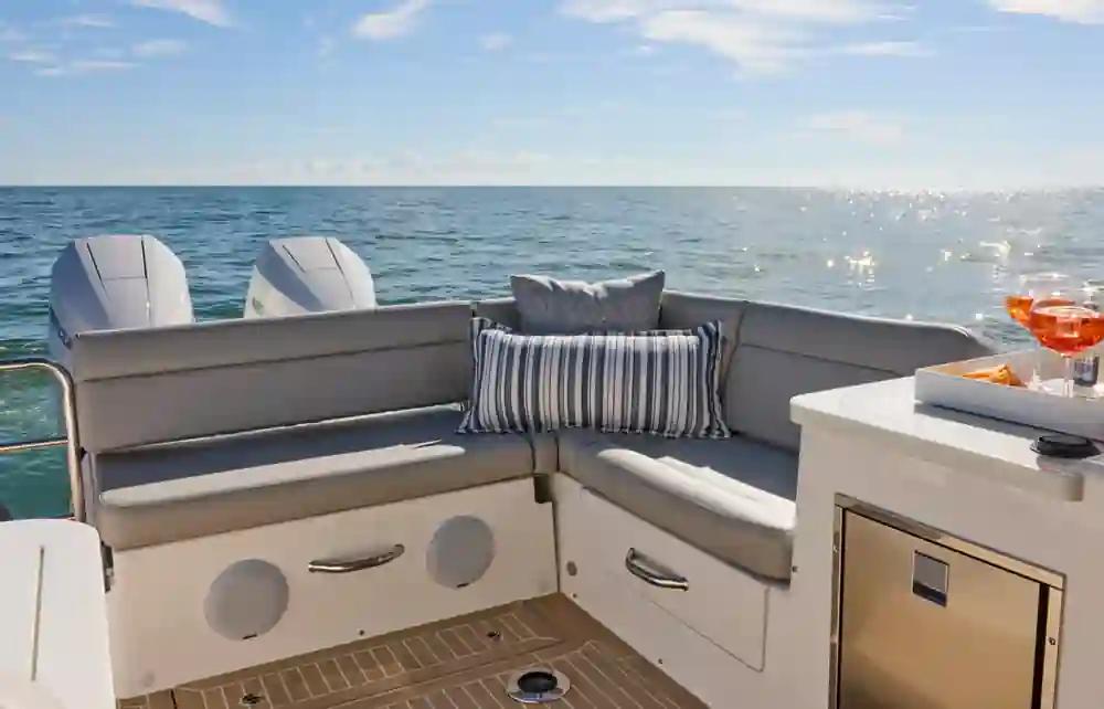 MJM Yachts 38X For Sale