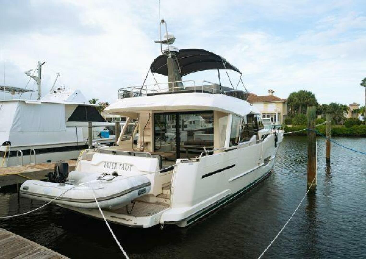 2017 Greenline Yachts 48 Fly Sold in Fort Pierce, Florida Motor Yacht 5