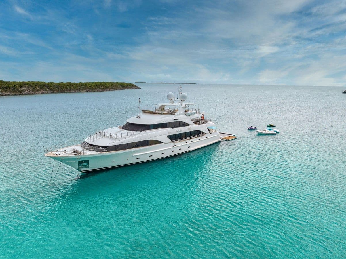 2008 Benetti Classic 120 for Sale in Aventura, Florida Motor Yacht
