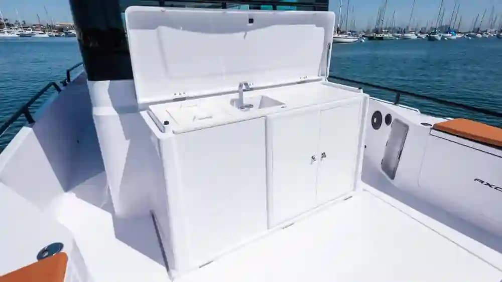 2024 Axopar 28 Cabin Venduto a Seattle, Washington Express Cruiser 4