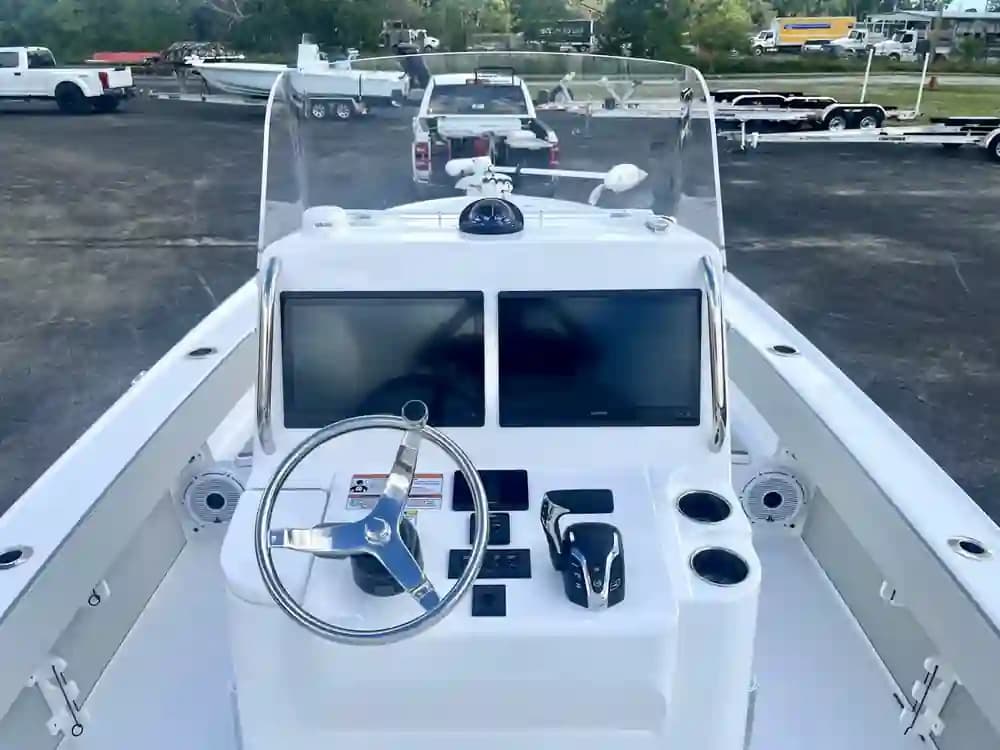 Contender 26 Bay for Sale