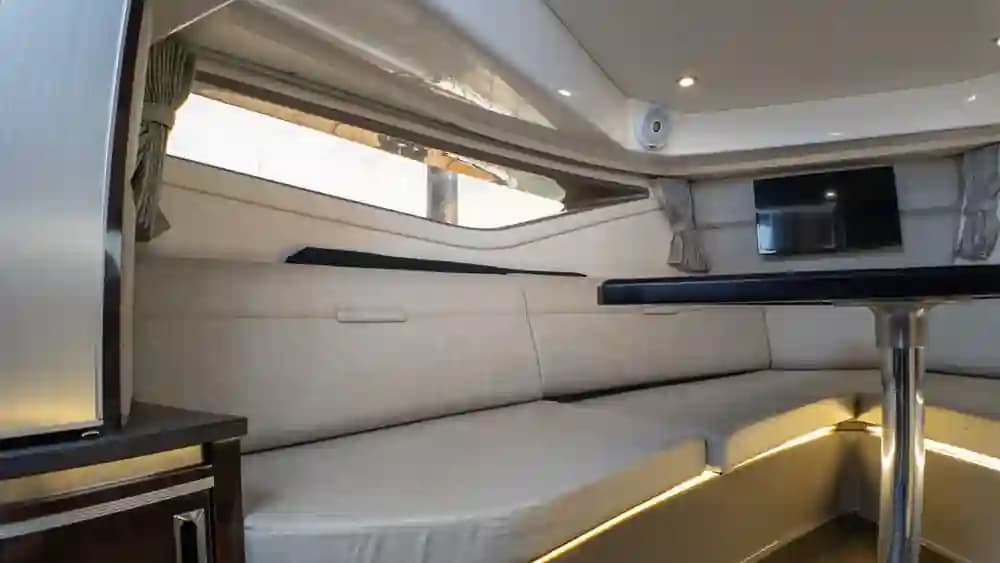 2019 Sea Ray Sundancer 320 for Sale in Port Washington, Wisconsin Express Cruiser 3