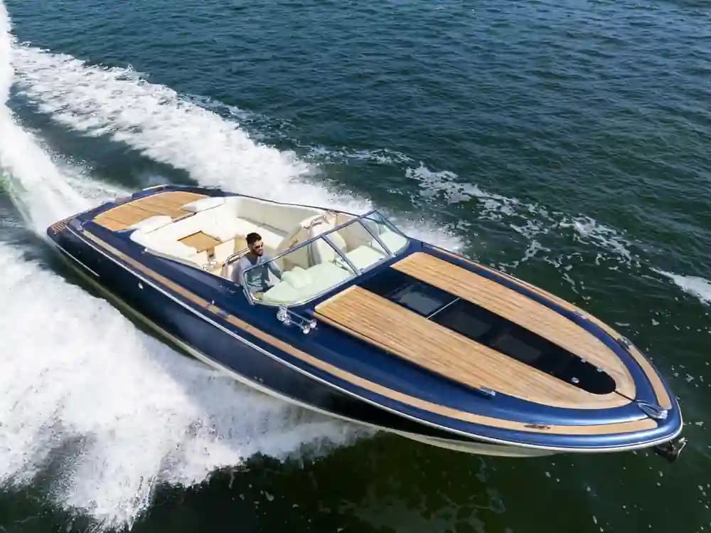 Chris-Craft Corsair 34 for Sale