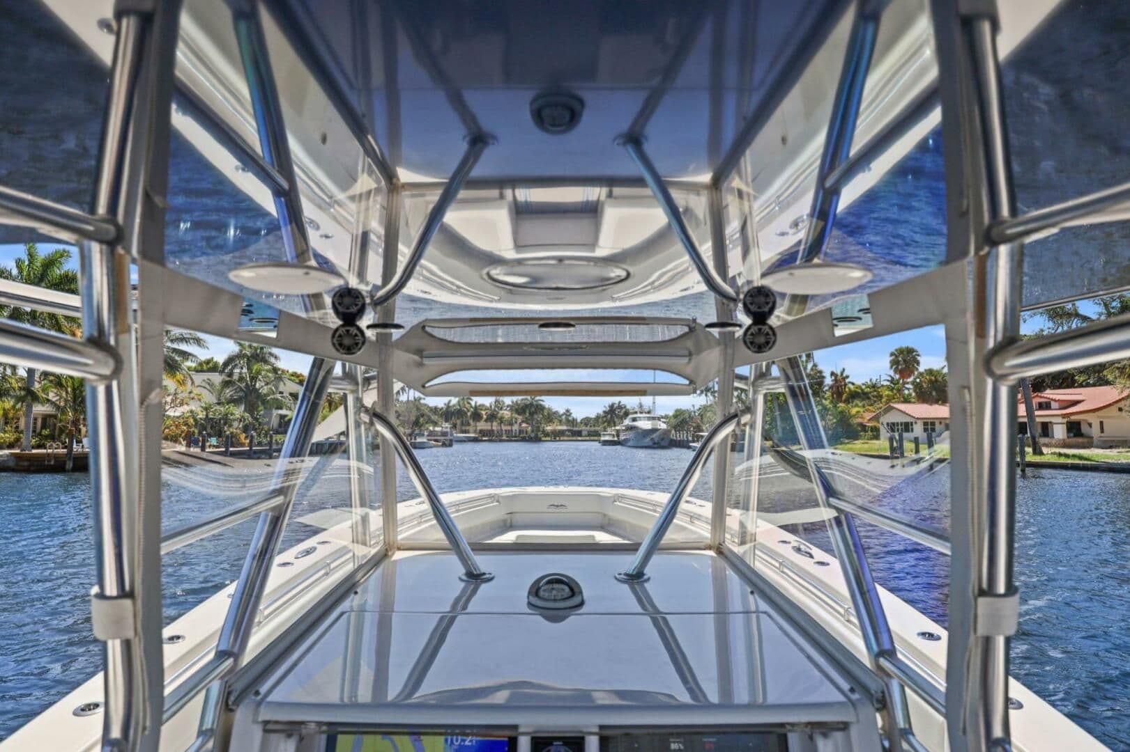 2013 Invincible 42 Open Fisherman Sold in Fort Lauderdale, Florida Center Console 5