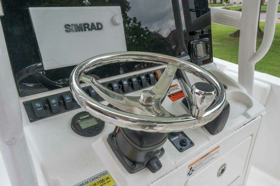 2017 Sea Hunt Ultra 225 for Sale in Chesapeake, Virginia Center Console 3