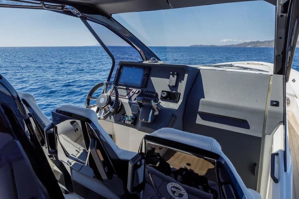 2025 Technohull Alpha 40 Sold in Annapolis, Maryland Center Console 2